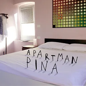 https://hana-place.in-istria.net